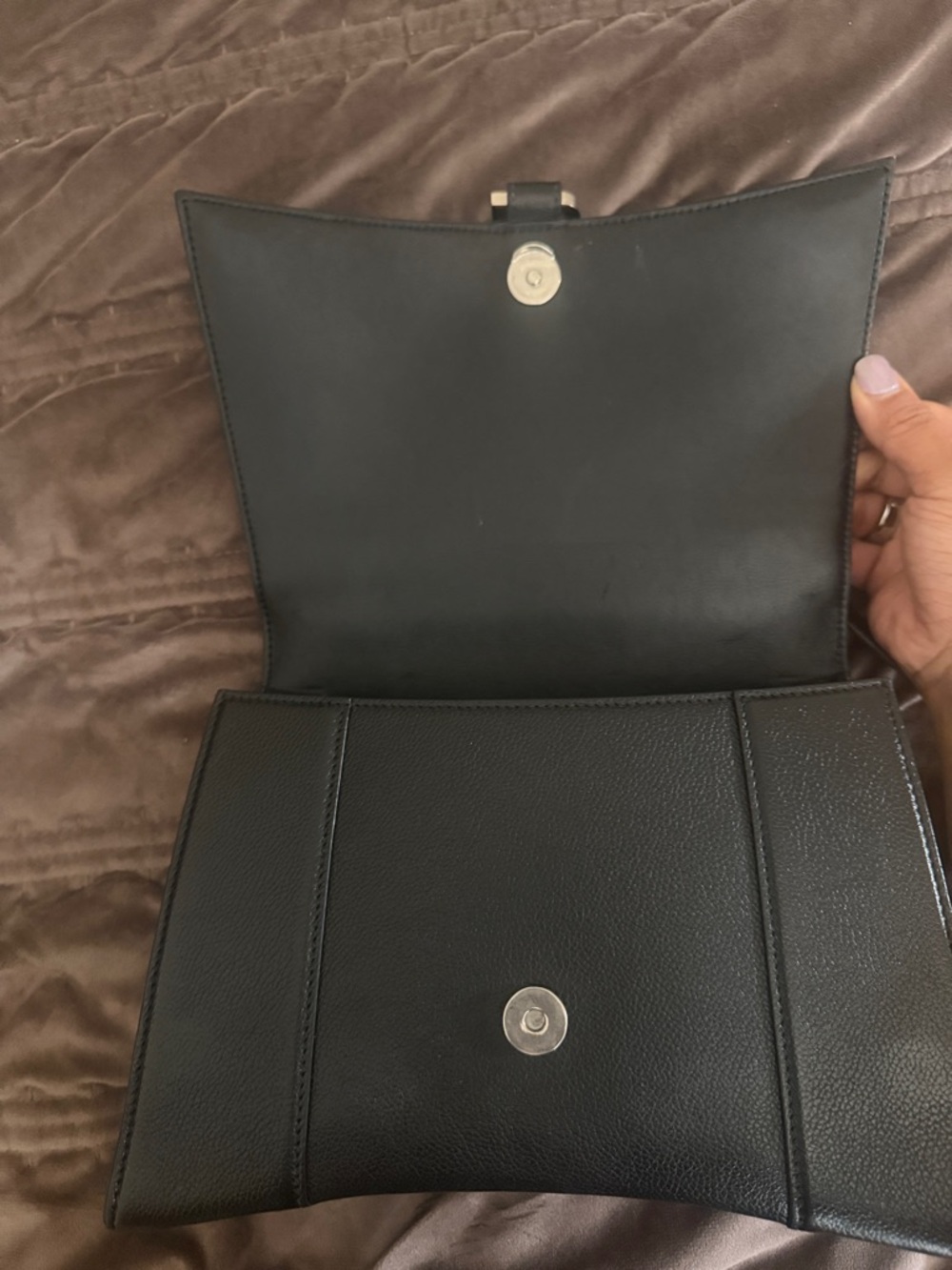 Balenciaga authentic Black Leather hourglass BB-Accent Top-Handle bag - Picture 3 of 11